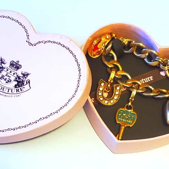 Juicy Couture Limited Edition Charm Bracelet Lot 5 Removable Charms Heart Box - Picture 9 of 14
